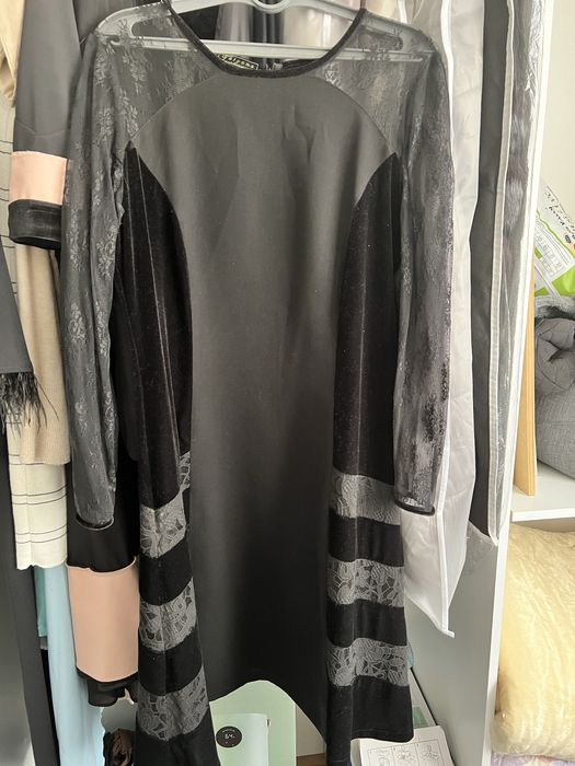 Продам платье 50-52 размер