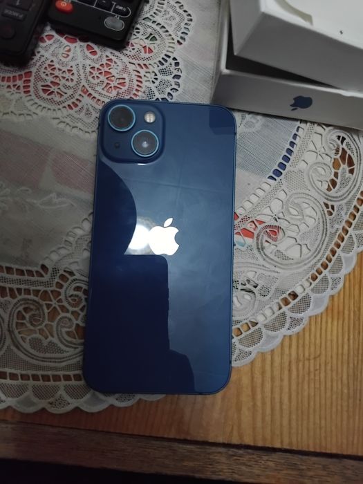 Продам Айфон 13 с документами