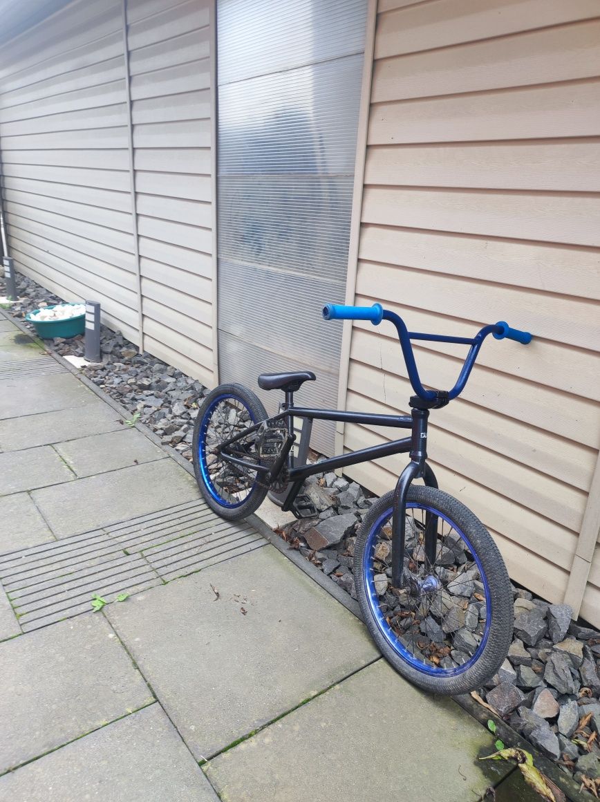 Bicicleta Bmx Cult 02cc