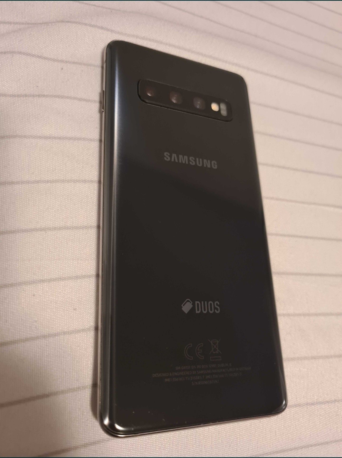 Vand sau schimb Sansung galaxy s 10 , 128 gb nou