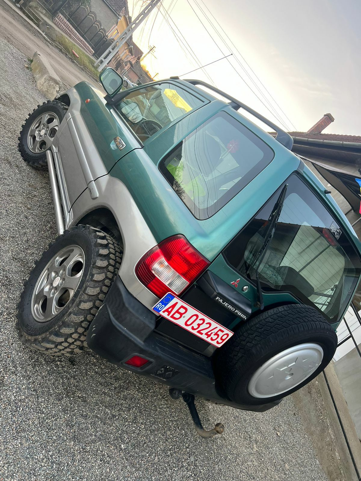 Mitsubishi pajero