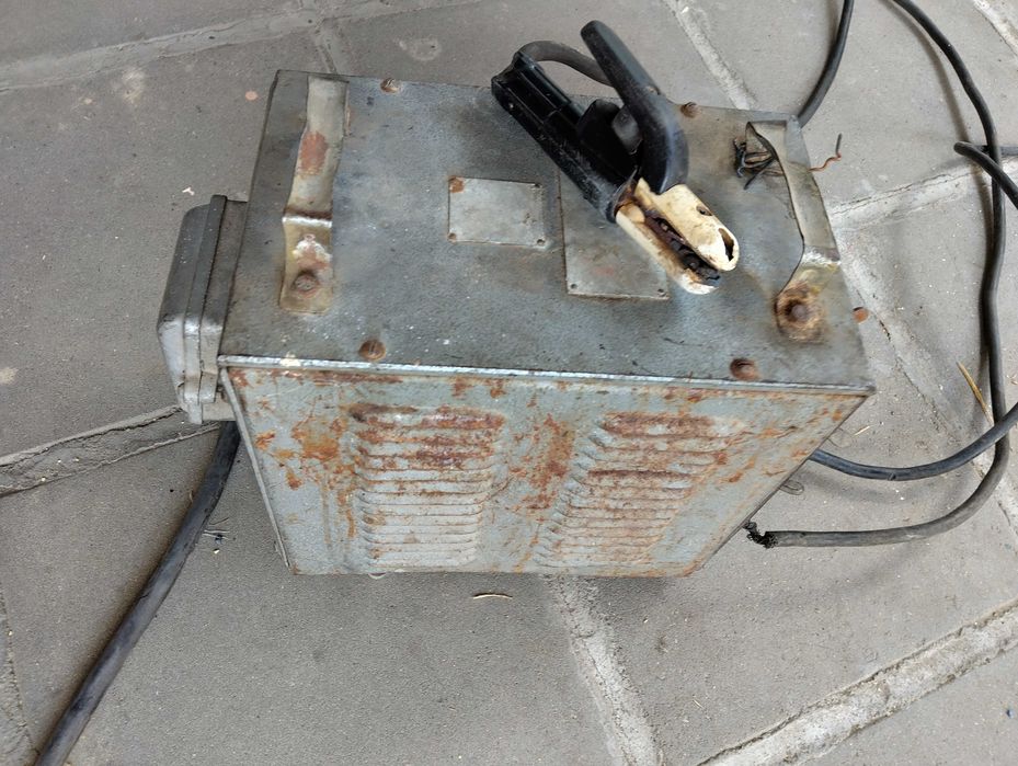 Продавам. Електрожен