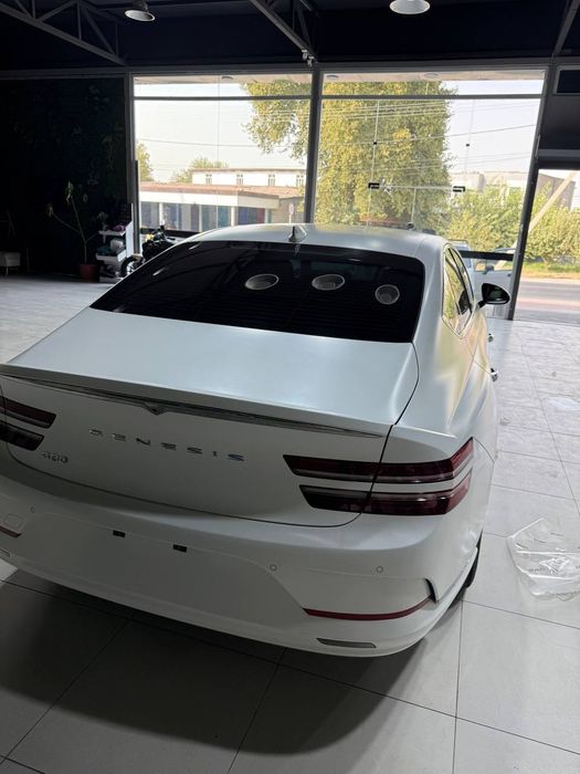 Genesis G80 oq matoviy America