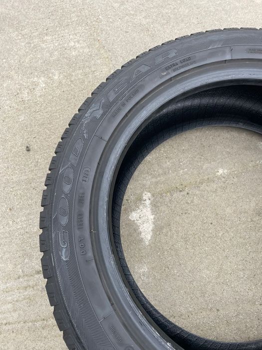 2 anvelope iarna 225 50 17 good year vector 4 seasons , dot 37 2023