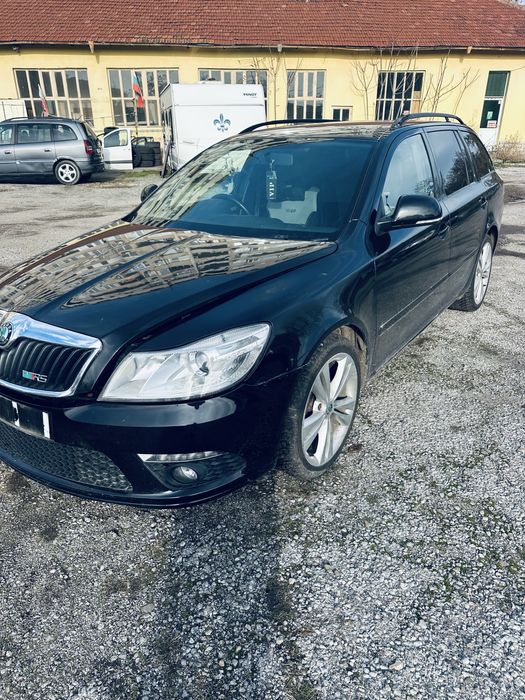 Продавам на части Шкода Октавия