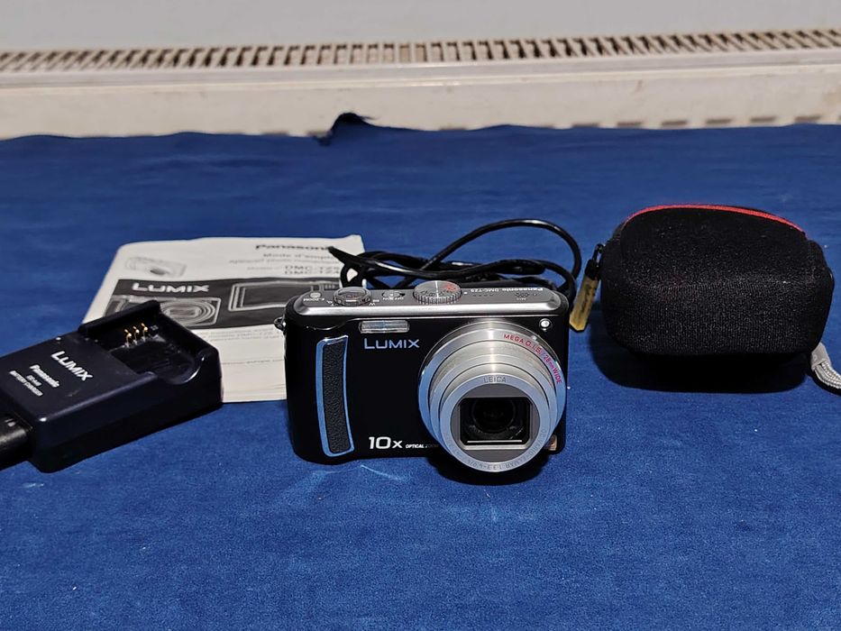 PANASONIC DMC-TZ5 cameră foto digitala, cu husă, cablu USB, manual