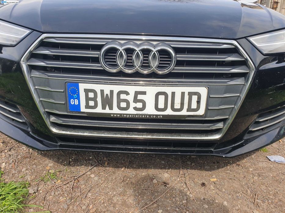 Bara Spoiler Fata Completa cu Grila si Emblema Audi A4 B9 NFL Non Facelift 2015 - 2019 Culoare LY9B [K4032]