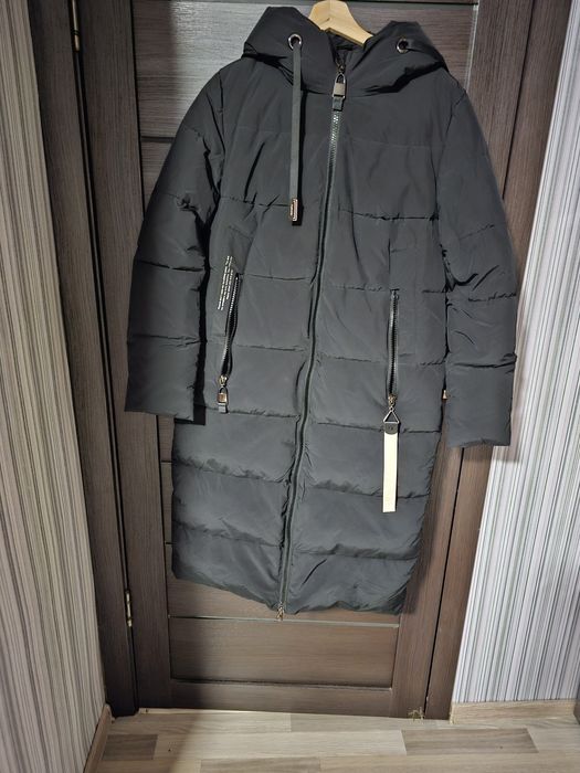 Продам пуховик 36 тыс