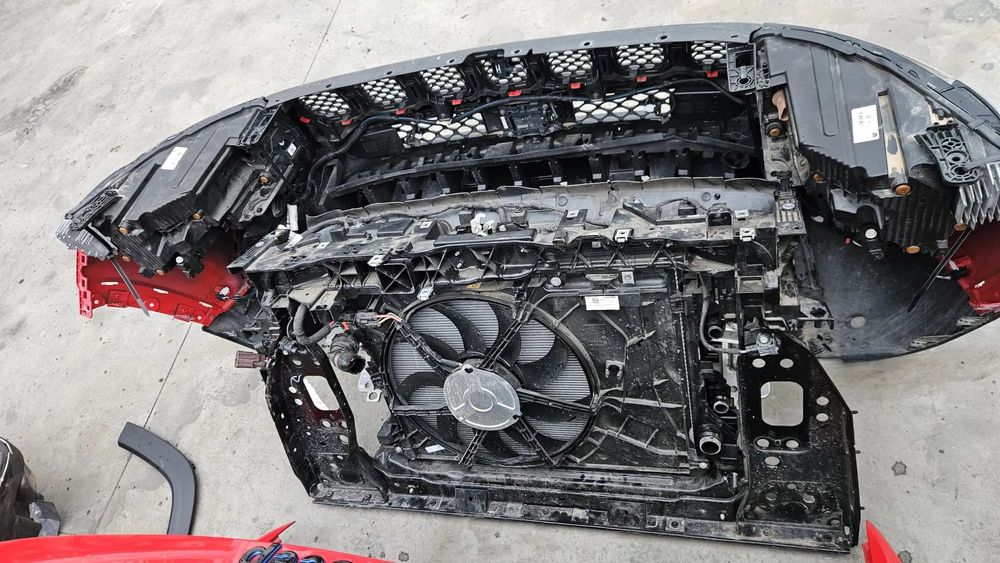 Fata completa jeep compass 2 facelift trailhawk dupa 2020 faruri full led senzori parcare 1.3 benz hybrid