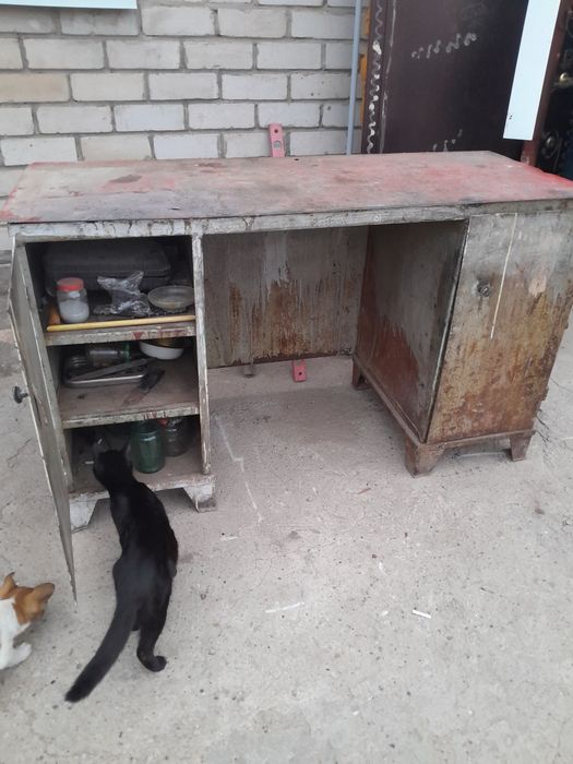Продам верстак .