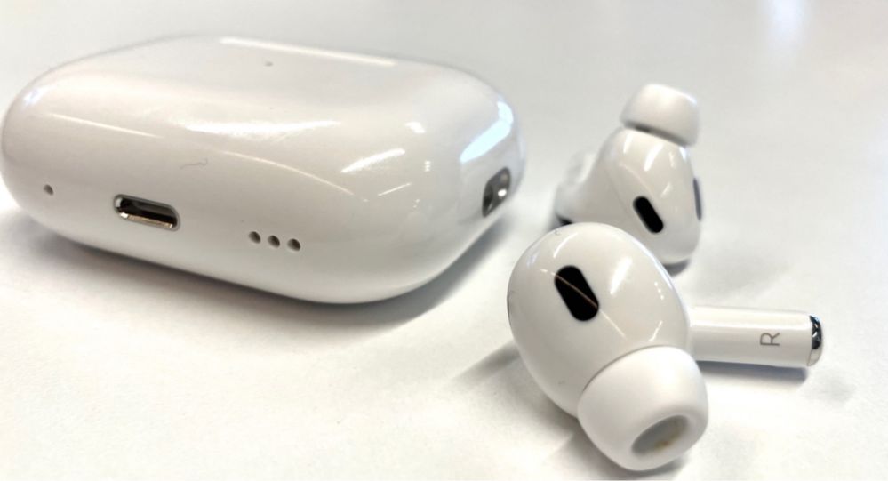 Airpods pro 2.