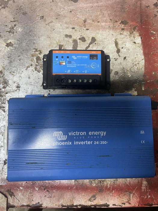 Invertor vitron energy 24/350