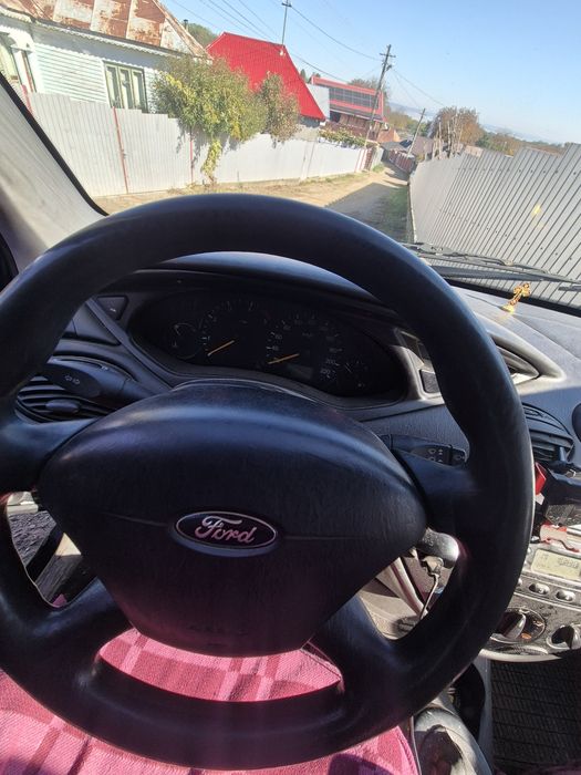 Vand Ford Focus 2, tdci 2005