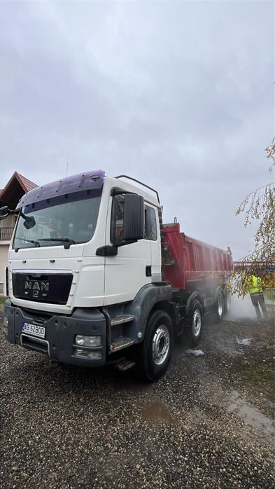 Inchiriez bascula + buldo-excavator