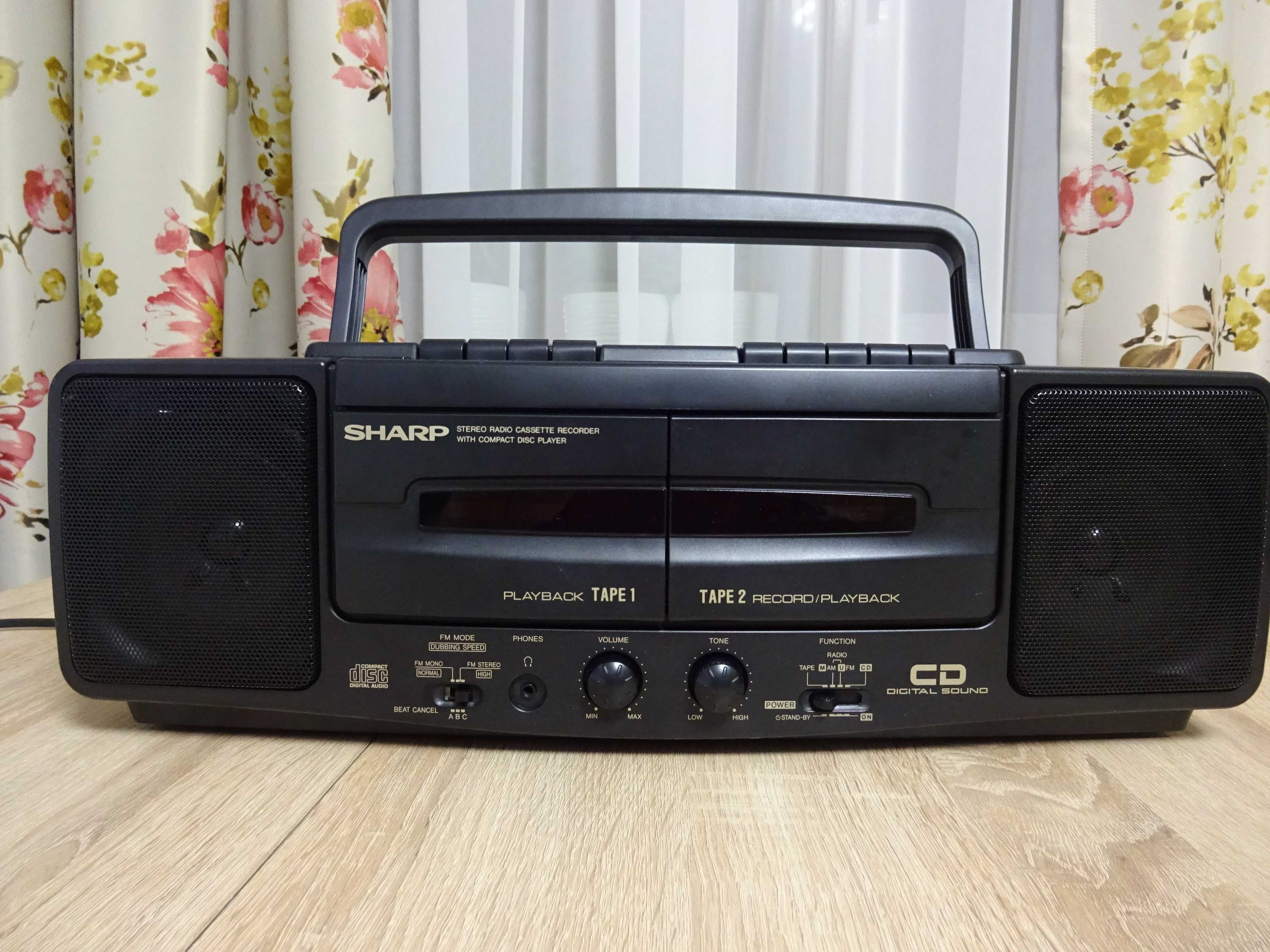 Radio-casetofon cu CD Sharp