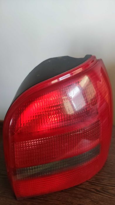 Lampa Stop Dreapta Spate Audi A4 B5 Avant (1994-2001)