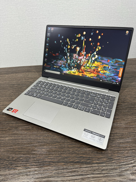 ноутбук Lenovo IdeaPad 330, отличное состояние, яркий Full HD экран