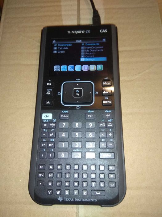 Графичен калкулатор TI-Nspire CX CAS