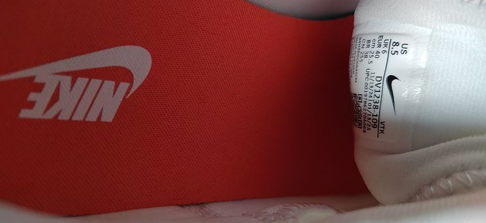 Nike Motiva, номер 40