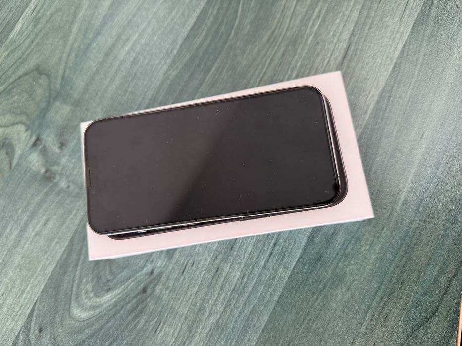 IPhone 13. Pro   Перфектен