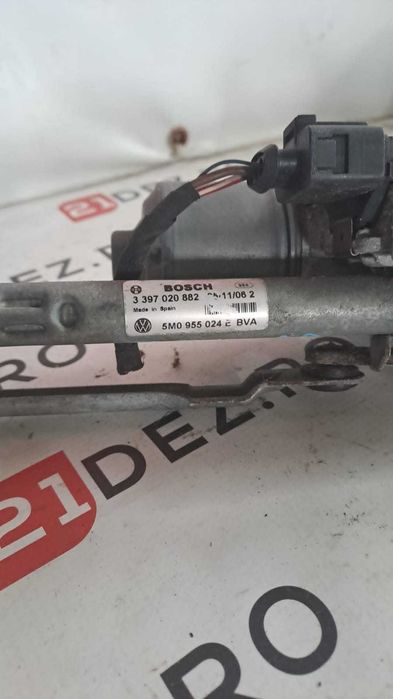 Ansamblu stergatoare cu motoras VW Golf 5 Plus / stanga dreapta 5m0955