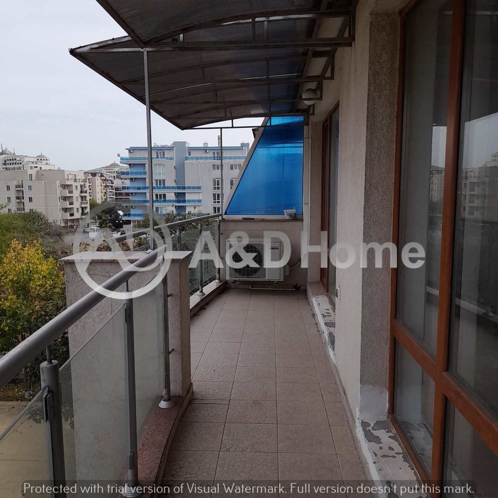 Продава се Тристаен апартамент в Несебър - 88 кв.м за 864 €/кв.м - Снимка #11