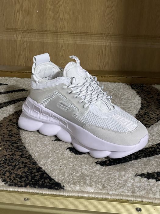 Versace Chain Reaction