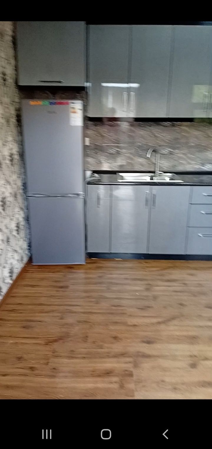 Барча кулайликларга эга ховли сотилади.