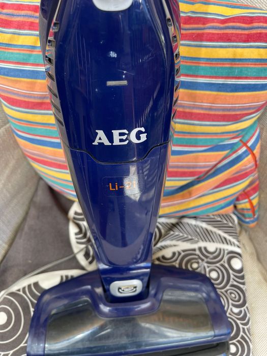 Vind aspirator vertical Aeg