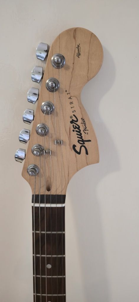 Fender sequer stratocaster + rocksmith cable