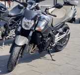 Vand SUZUKI GSR 600 An fabricatie 2010 11.000 km