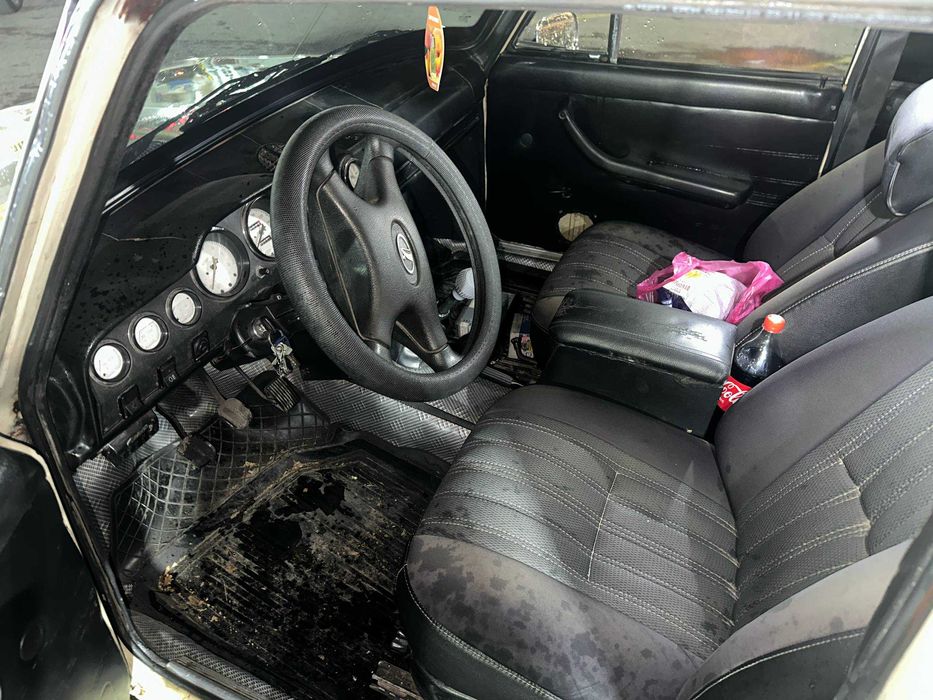 Продается ваз 2106