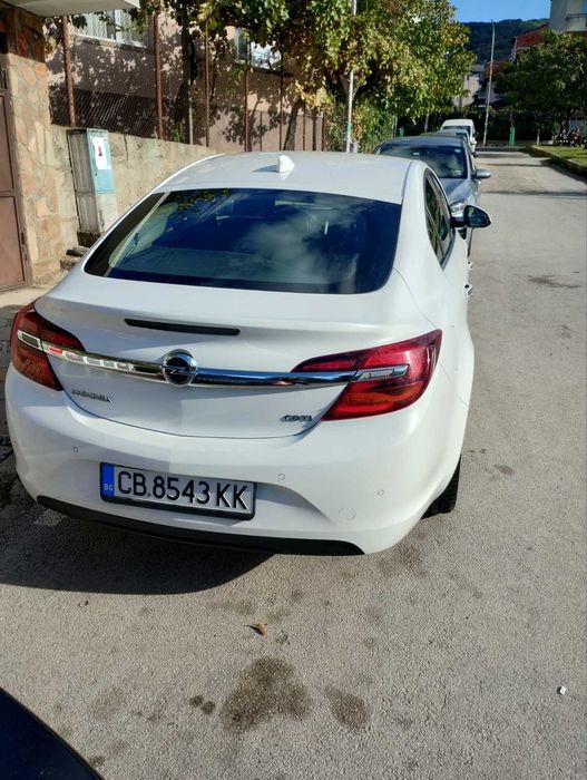 Opel Insignia 1.6 CDTI • Автоматик • 2016 г.