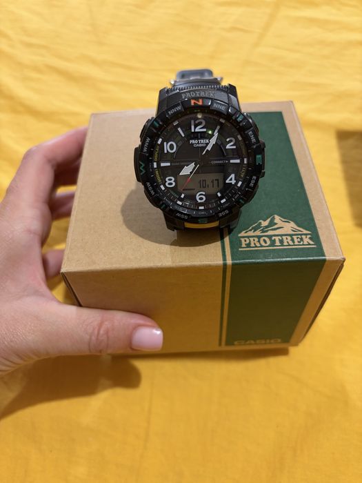 Продам часы pro trek PRT-B50-1ER