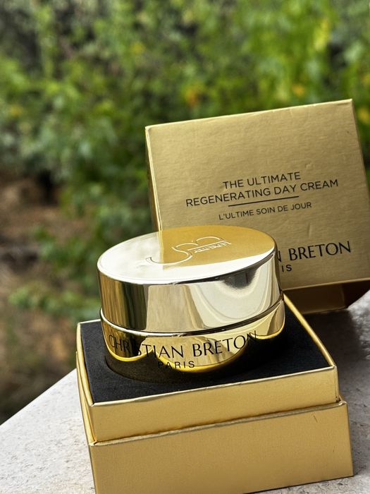 Продукти за лице на Christian Breton