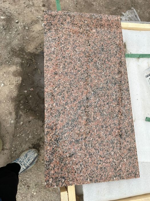 Glafuri din marmură și granit la comanda