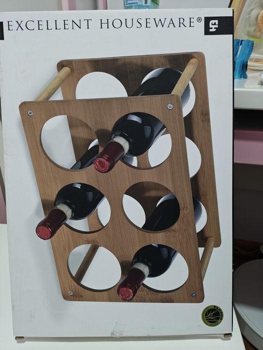 Бамбукова поставка за вино