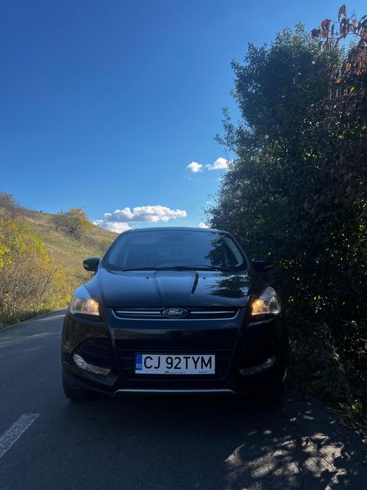 Vând Ford Kuga 2