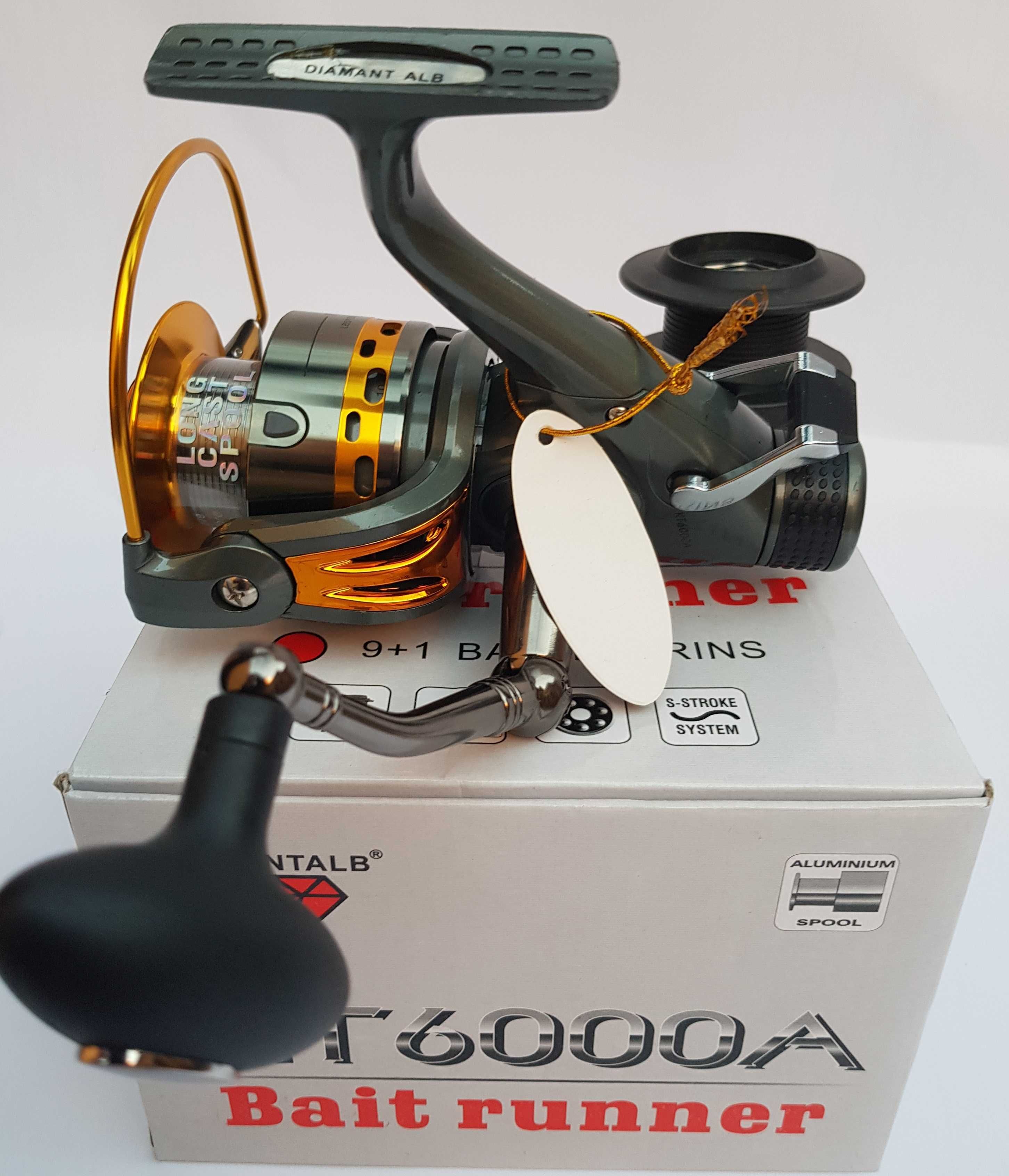 SET 4 Lansete Crap GS2 3,9m+4 Mulinete KT6000 si 4 ROLE FIR