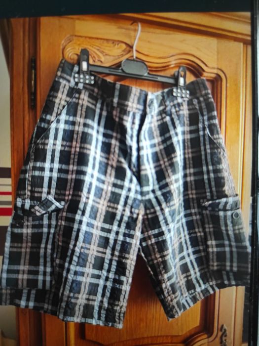 Pantaloni scurți de vară, modele diferite, mărimi diferite, culori dif