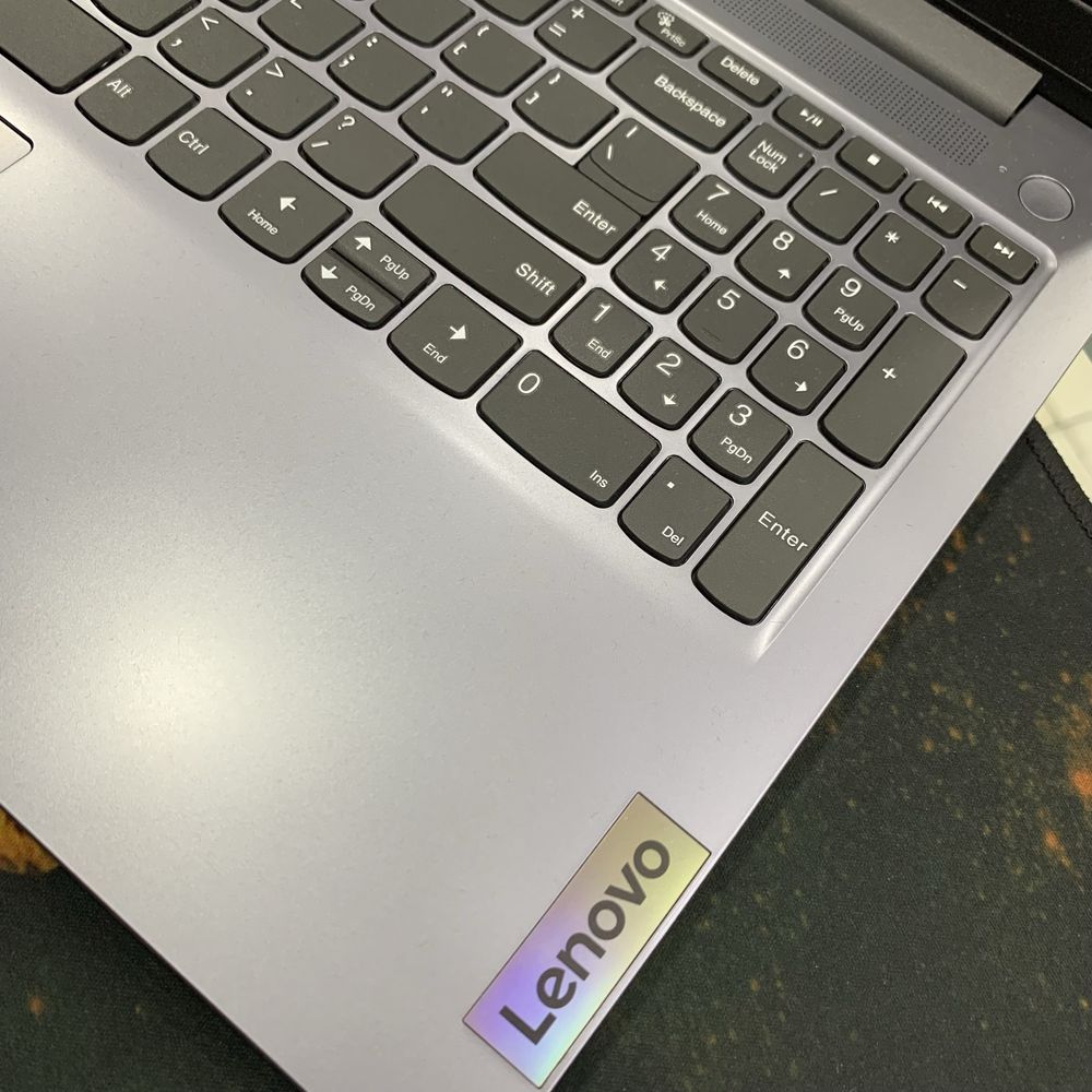 Lenovo Ideapad slim 3i Intel Core i3 N305 8GB 256SSD Yangi Garantiy bn
