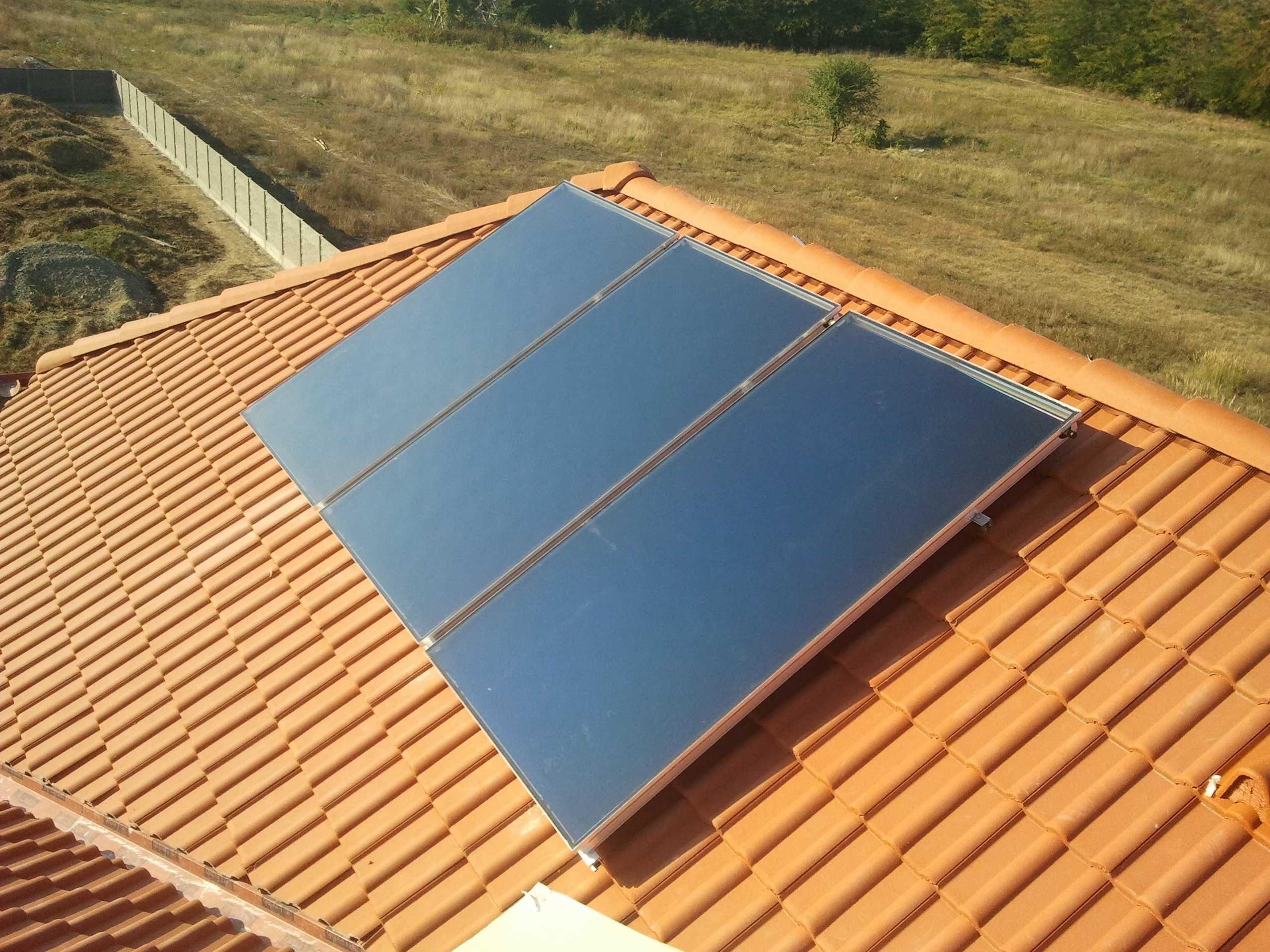 Panouri (panou solar) solare 10 ani garantie -pachet pentru 4 persoane