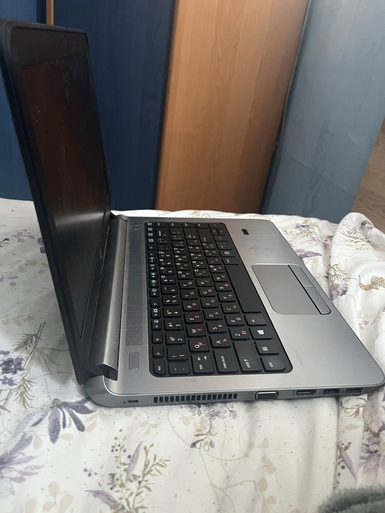 Лаптоп HP Probook 430