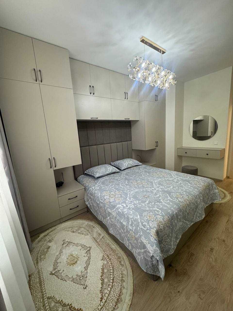 Сдам евро 2х-ком 4/9 в ЖК Бизнес класса, Алмазар Сити 124*