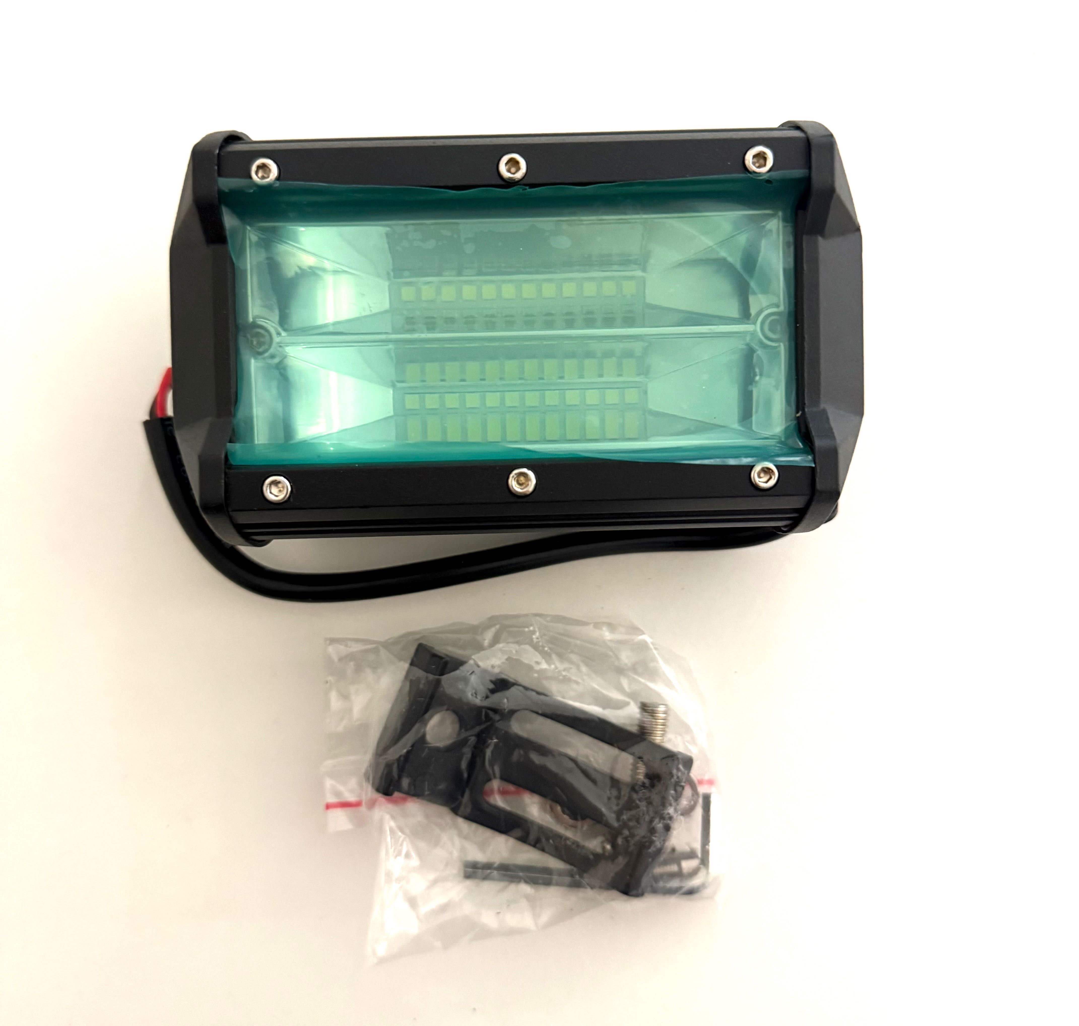 LED Офроуд Фарове Светлини за Кола и Мотоциклет 60W