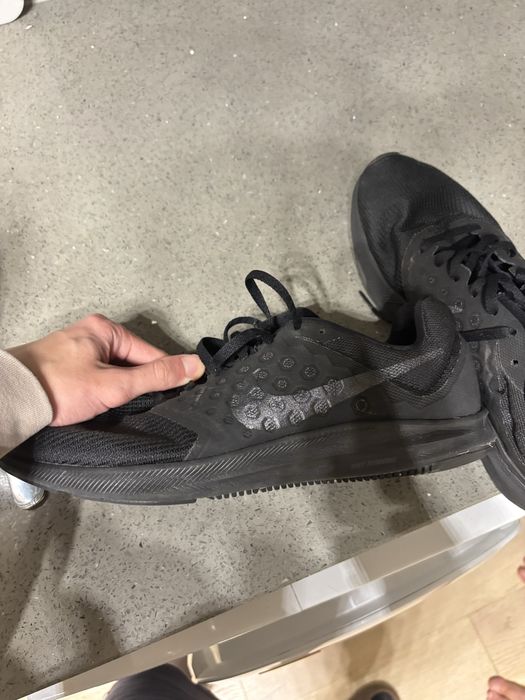 Маратонки Nike 43 номер