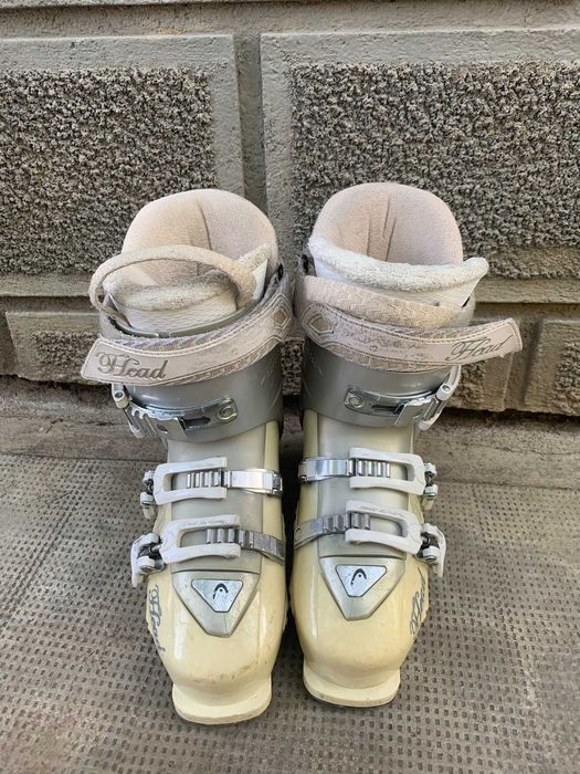 Clapari ski schi Head Cube marime EUR:37 Mondo:24.5