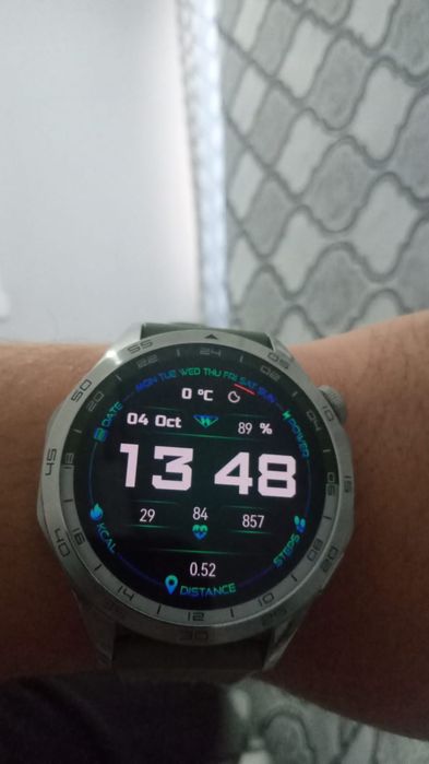 Часы Huawei G4 продам