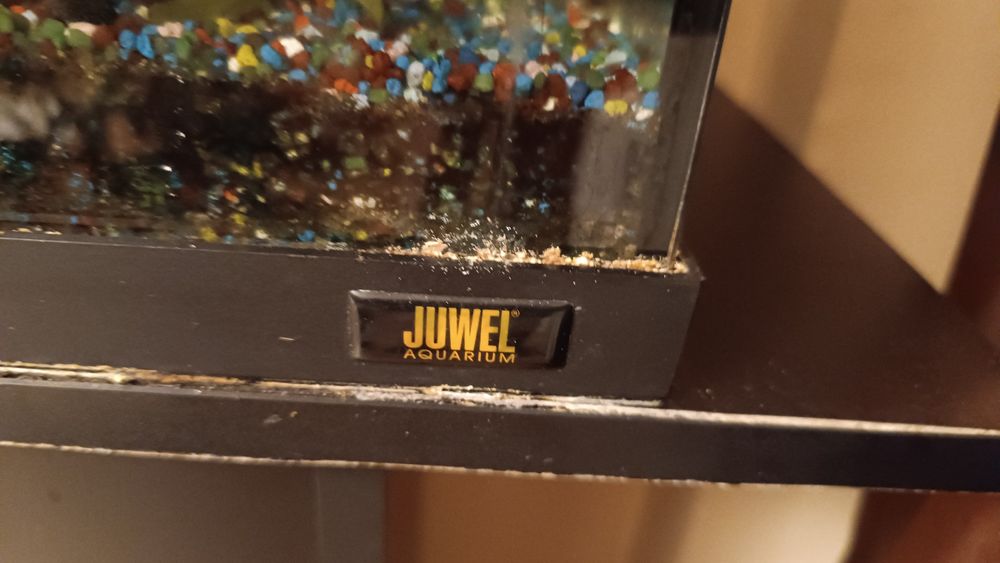 Vând acvariu Juwel de 120 L
