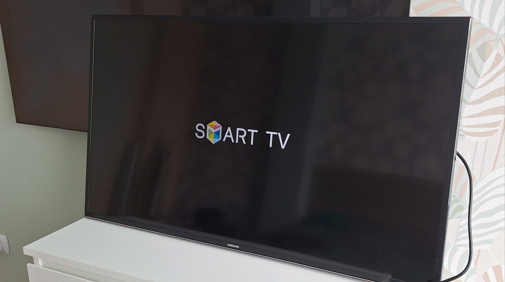 Телевизор Samsung UE40JU6400W, Smart, FullHD, 4K,